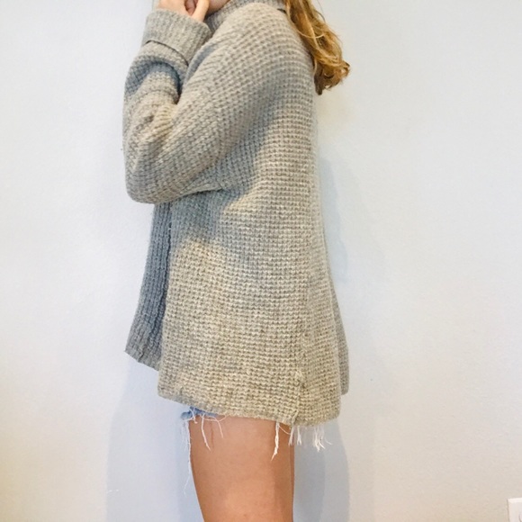 Free People chunky turtleneck oversized sweater - Picture 4 of 5